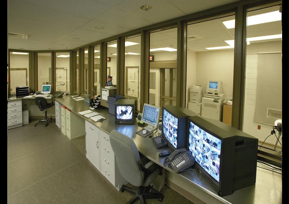 Observation room with equipment that watches prisoners.